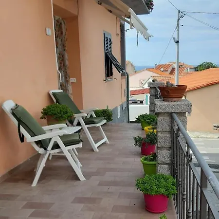 Casa La Piazzetta Di *